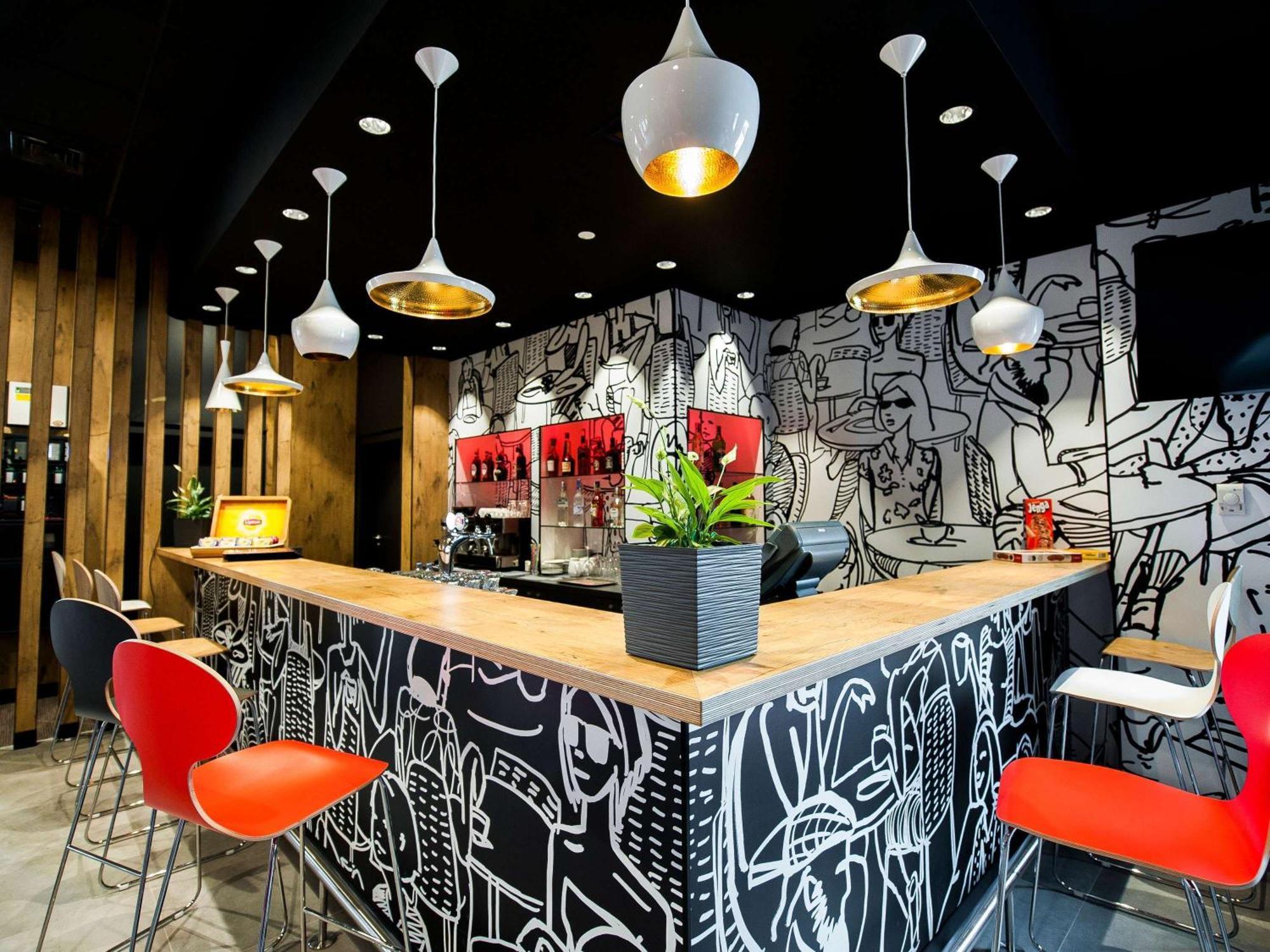 Ibis Poznan Polnoc Hotel Suchy Las Exterior photo